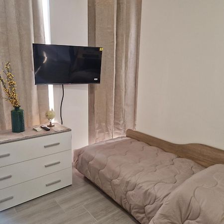 Apartamento Claudio House Palermo Exterior foto